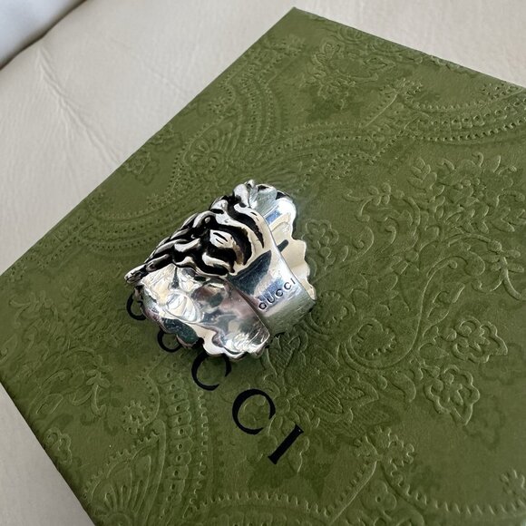 NEW Authentic Gucci Lion Head Crystal Ring In Silver & Black Sz 10 IT 5.25 US - Picture 8 of 10